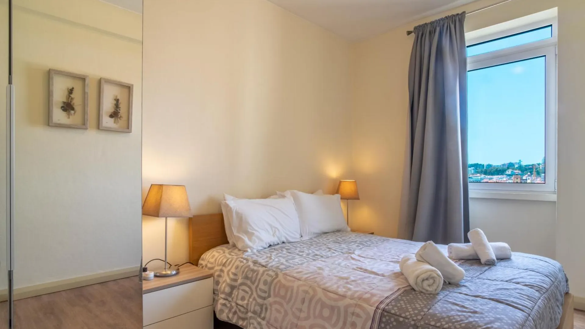 Elias Garcia T3 Apartment フンシャル 0*,  ポルトガル